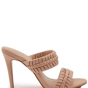 BCBGeneration Jendi Heels color Sand
